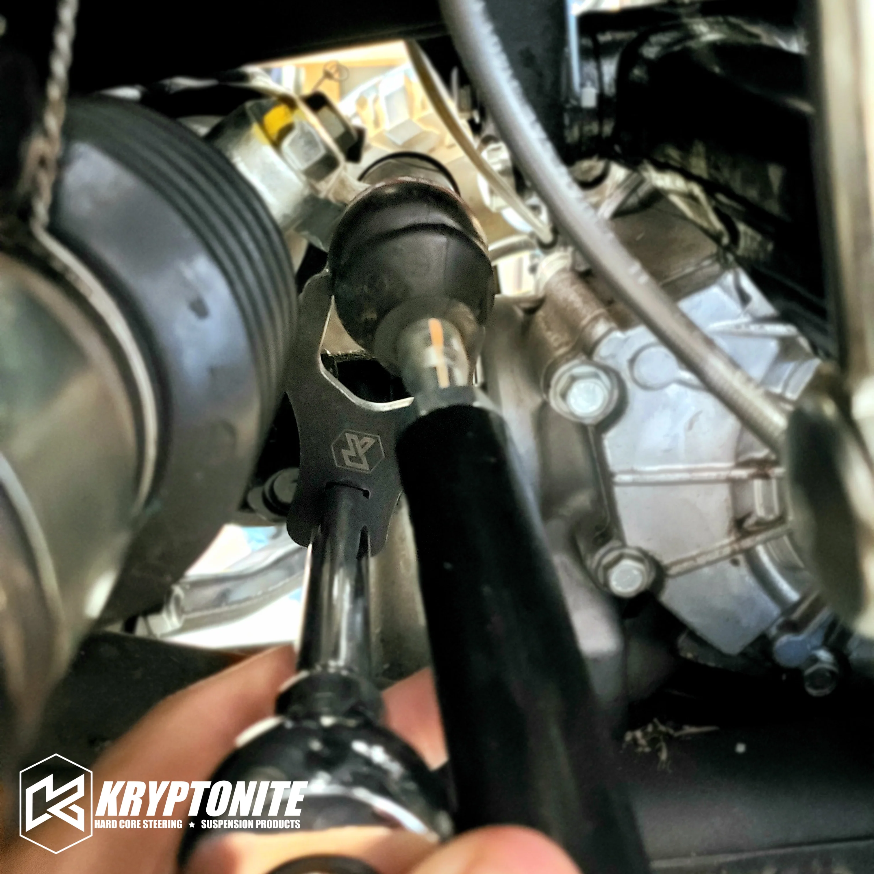 KRYPTONITE CAN-AM MAVERICK X3 INNER TIE ROD REMOVAL TOOL - Image 2